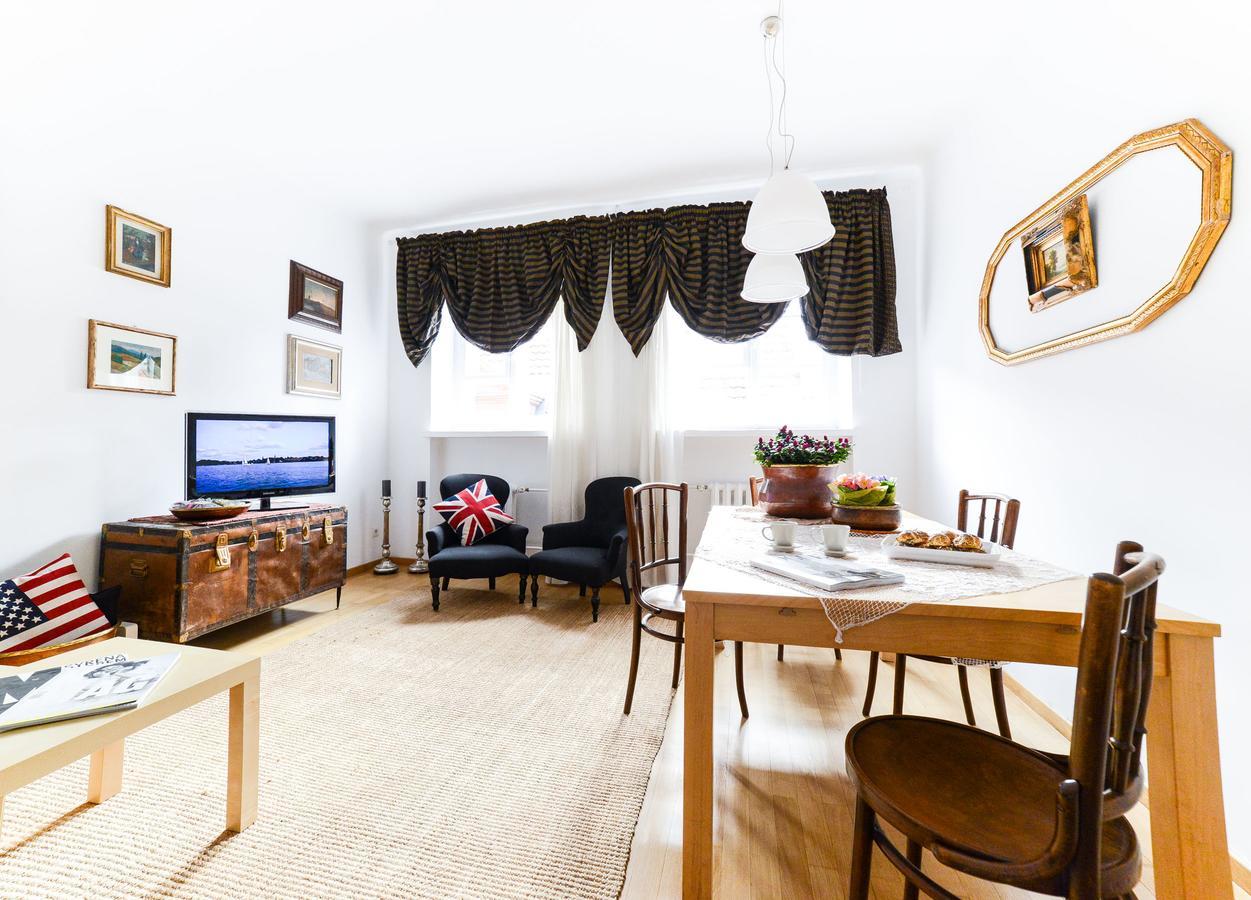 Sunny Apartment In Old Town Варшава Экстерьер фото