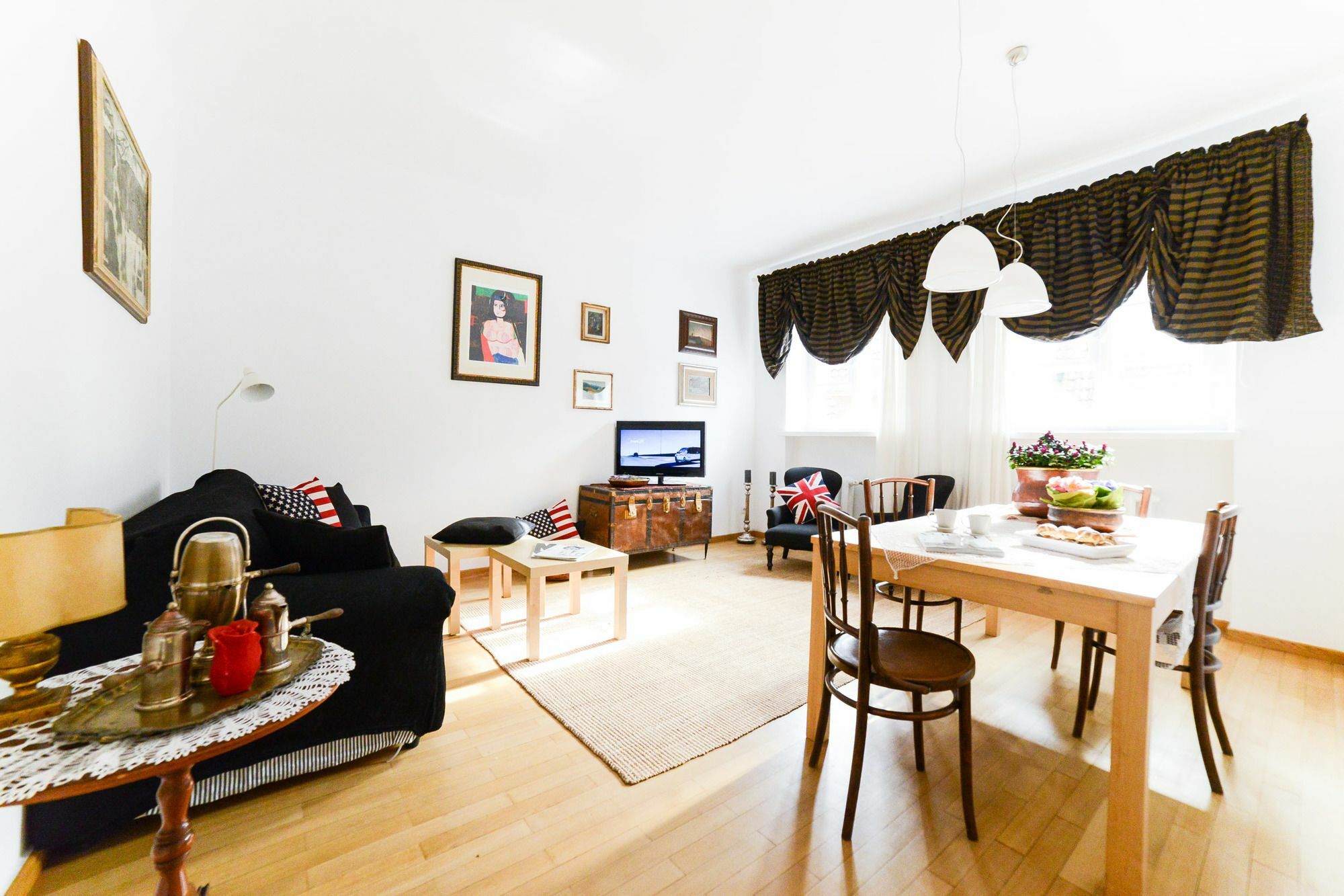 Sunny Apartment In Old Town Варшава Экстерьер фото